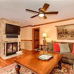 Silverglo Condominiums 209, Large, Deluxe Condo With Private Deck And Many Upgrades