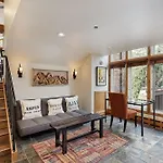 Old Hundred Unit 104, Sunny, Corner Townhouse, Treetop Views, 3 Blocks To Aspen Mtn