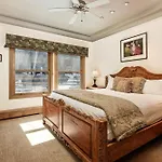 Durant Unit C5, Condo With Bonus Den, Air Conditioning, And Spectacular Views