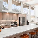 Standard 2 Bedroom Aspen Alps #407