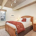 Chateau Chaumont Unit 9, Second-Floor Corner Condominium With Prime Location In Aspen