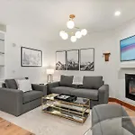 Christiana Lodge 104A, 1 Bedroom Condo In Aspen With Hot Tub Access