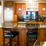Cozy 1 Bedroom In Heart Of Town - Just 3 Blocks To Silver Queen Gondola