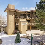 Shadowbrook 405