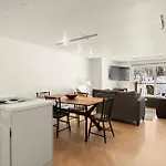 Southpoint 2D, Prime Access To Aspen Mountain, 2 Bed - 2 Bath With Stunning Mountain Views
