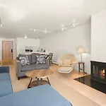 Southpoint 2D, Prime Access To Aspen Mountain, 2 Bed - 2 Bath With Stunning Mountain Views