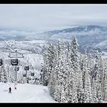 Snowmass Woodrun V 3 Bedroom Ski In, Ski Out Mountain Residence In The Heart Of Snowmass Village