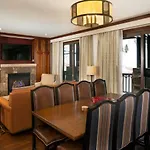 The Ritz-Carlton Club 3 Bedroom Residence White River 2208, Ski-In & Ski-Out Resort In Aspen Highlands