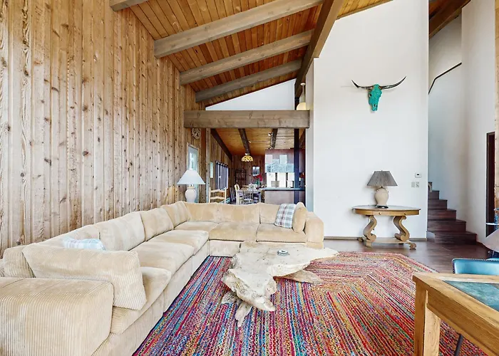 Mountain Valley Hideaway