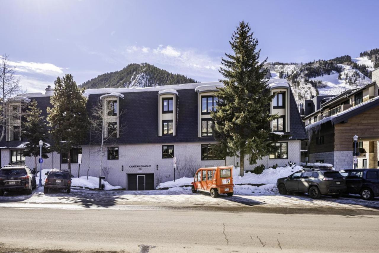 Holiday home Chateau Dumont Unit 9, Downtown With Cozy Living Area Aspen