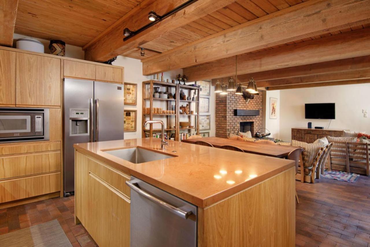 Cottonwoods Unit 1c, Downtown With Upgraded Kitchen & Bathrooms Aspen