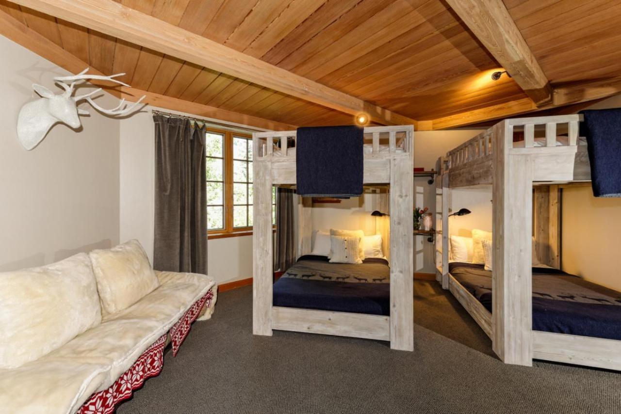 Holiday home Deluxe Three Bedroom - Alps 809