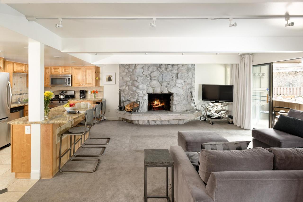 Standard Two Bedroom - Alps #103 Aspen