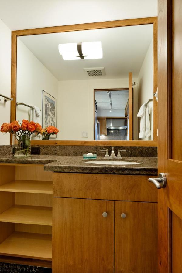 Deluxe Two Bedroom - Alps #504 Holiday home Aspen