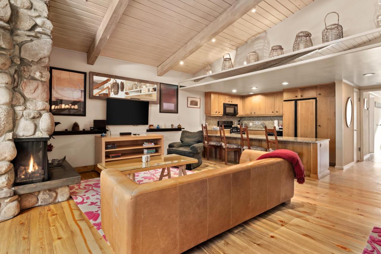 Standard Two Bedroom Alps #210 Aspen