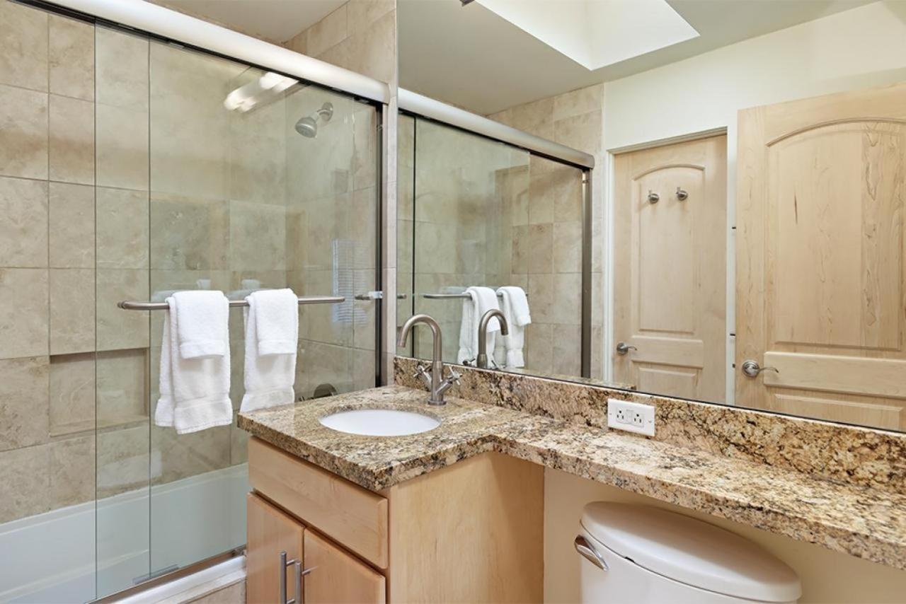 Holiday home Fasching Haus Unit 303, Sunny Floor Condo, 2 Private Decks, 2 Blocks To Downtown
