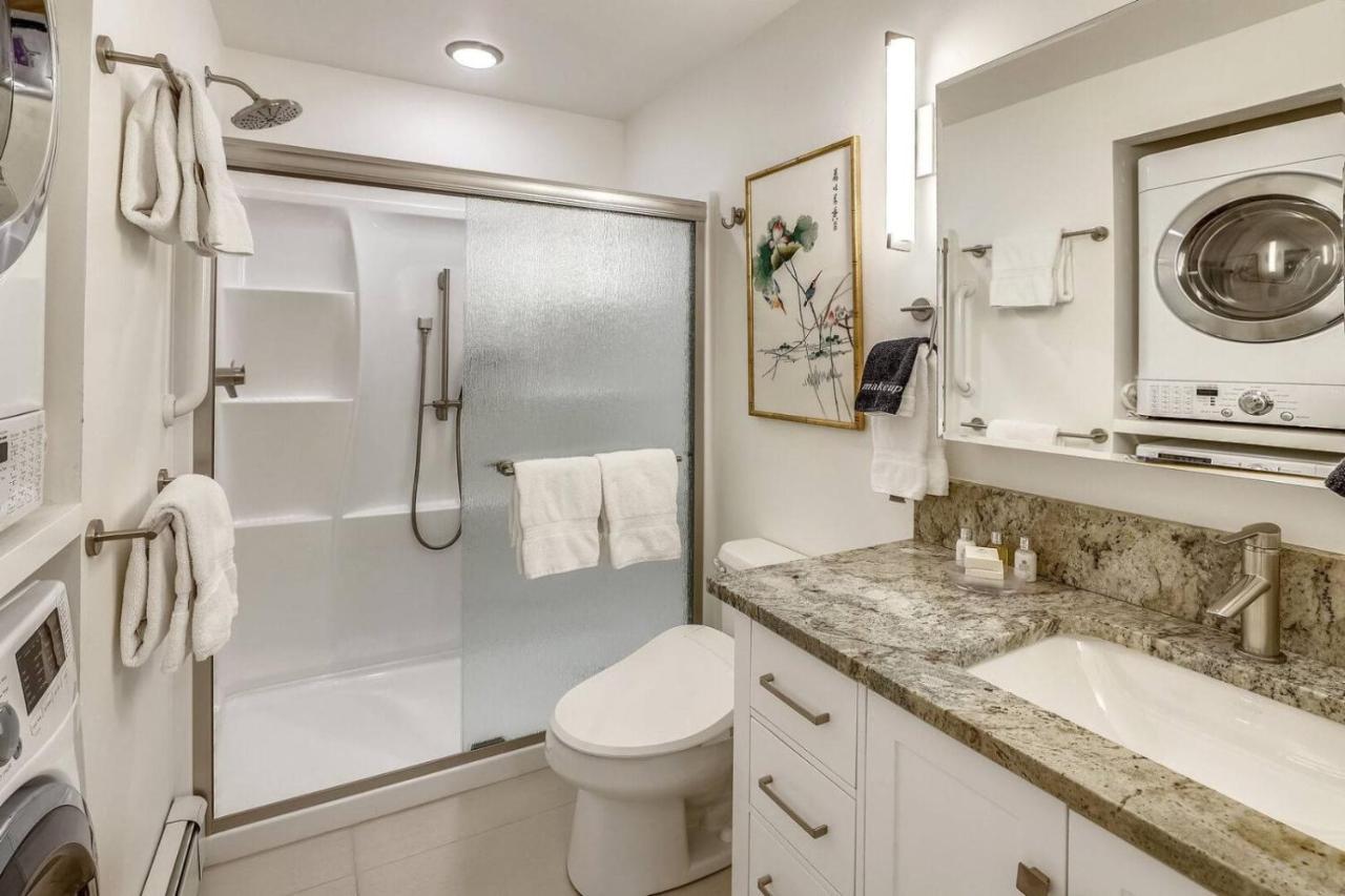 Premier Gondola Condo: Downtown Luxury Steps From Slopes Aspen