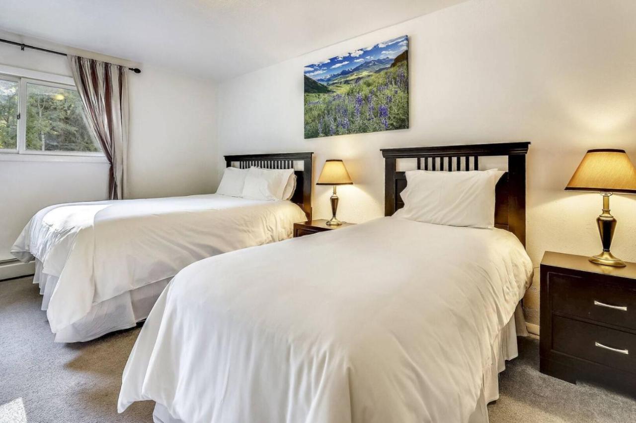 Mountain View Retreat: Downtown Getaway Holiday home