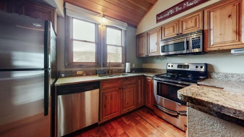 Holiday home 2 Bedroom In, Out Luxury Located On Fanny Hill In The Heart Of Snowmass Village
