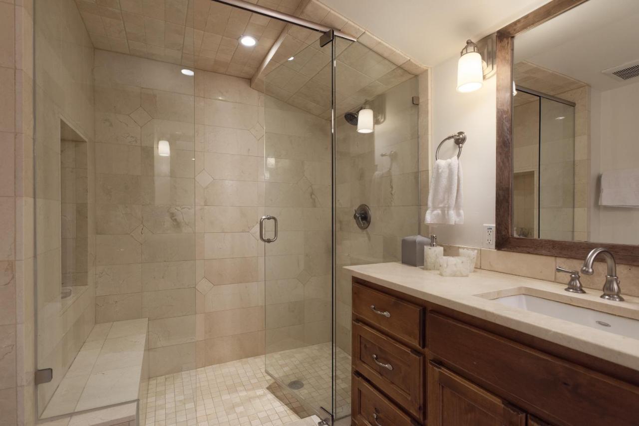 718 S, Mill St, Fasching Haus #4 Apartment *