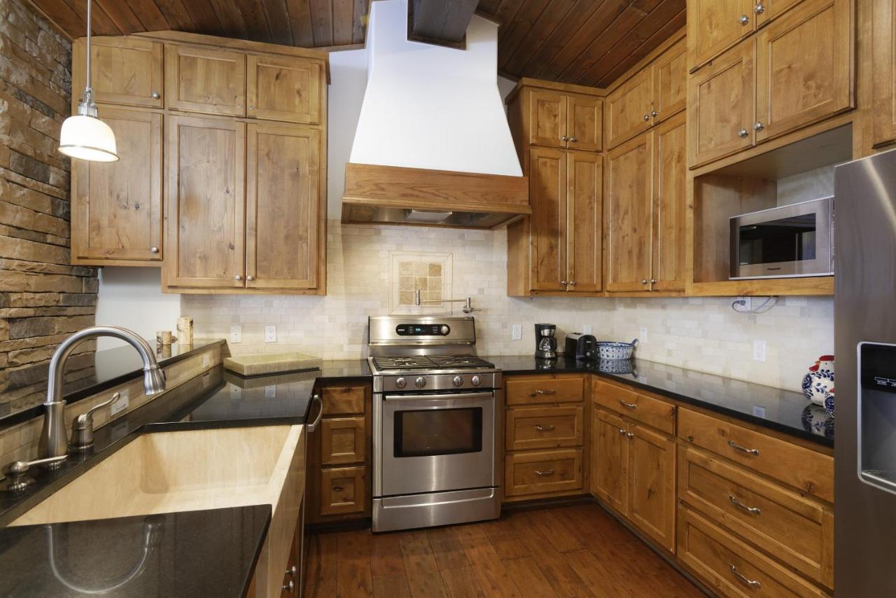Apartment 718 S, Mill St, Fasching Haus #4 Aspen