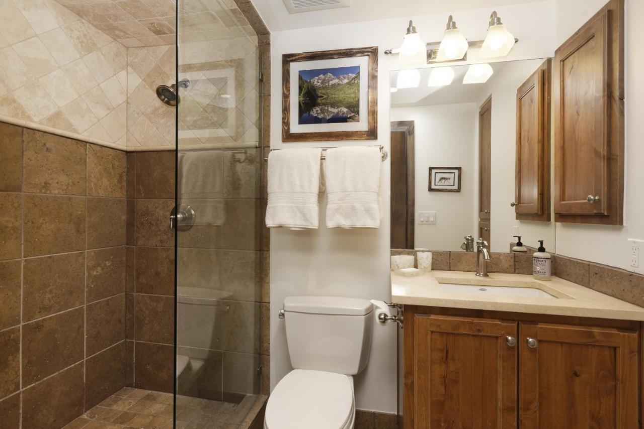 718 S, Mill St, Fasching Haus #4 Apartment
