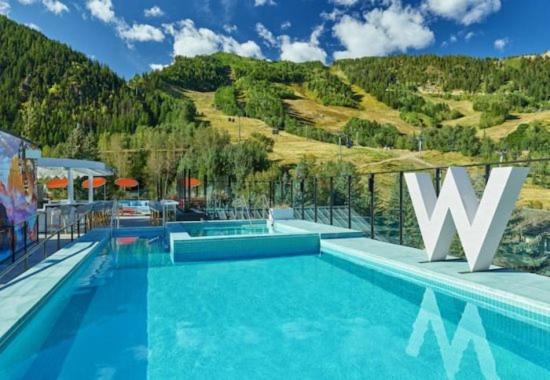 Downtown Luxury 3 Bedroom * Aspen
