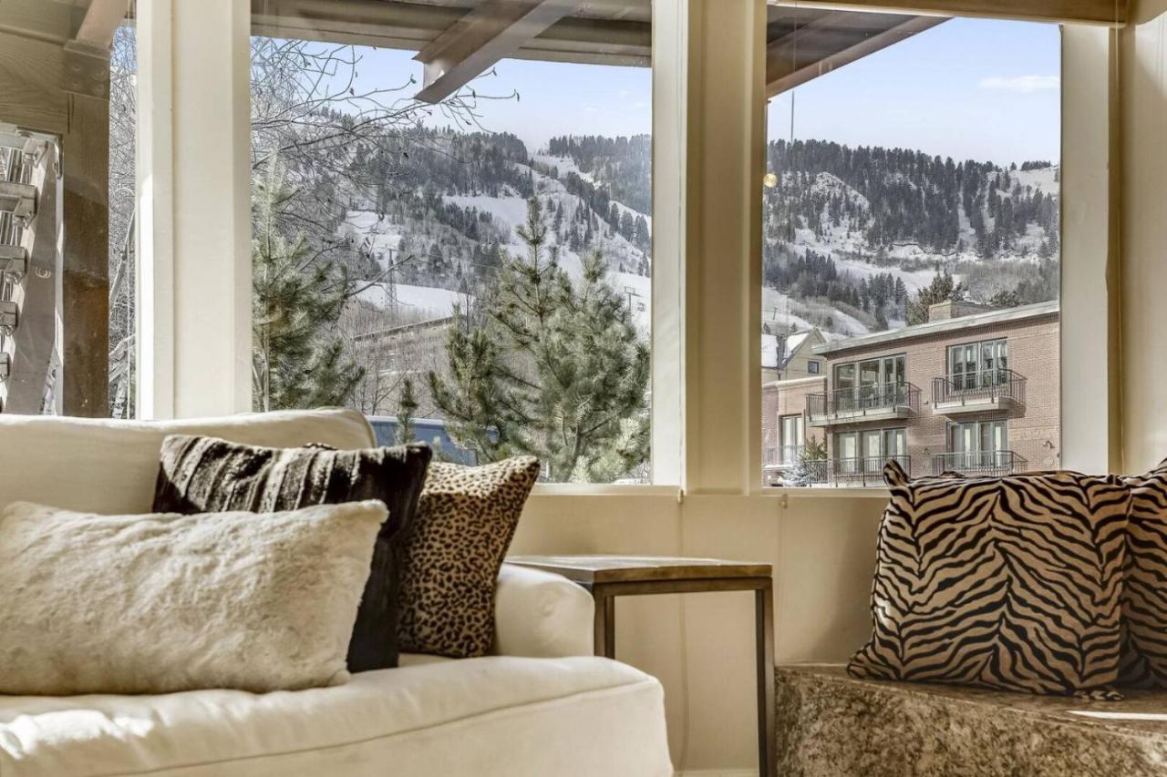 Apartment Downtown 2 Bedroom Within Walking Distance To Gondola - Clairvaux *