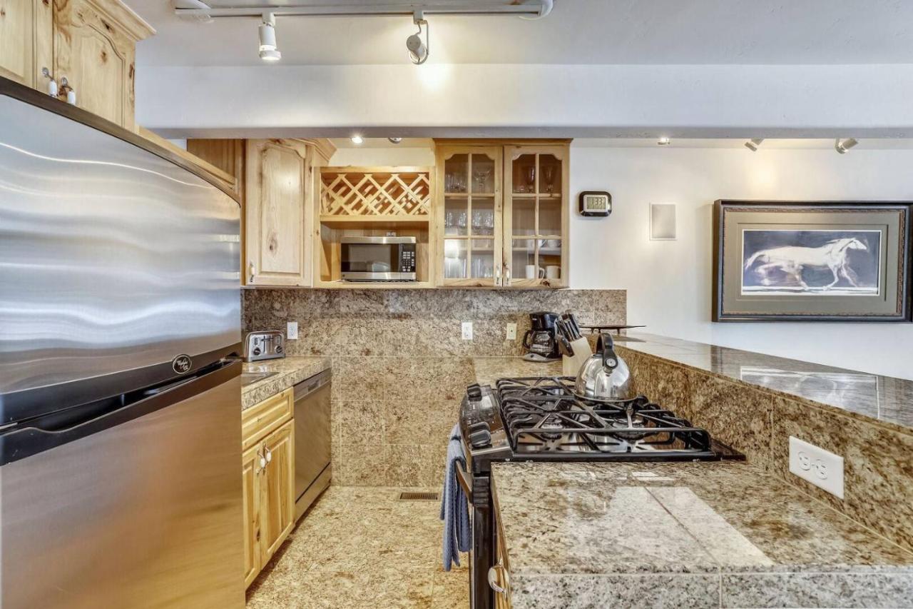 Downtown 2 Bedroom Within Walking Distance To Gondola - Clairvaux Aspen