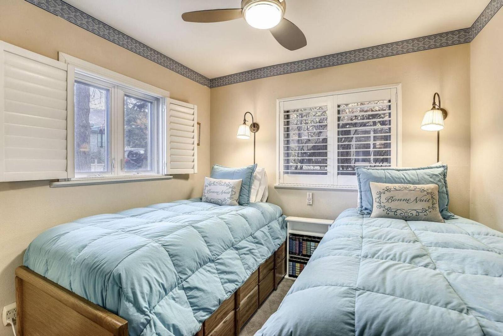 Apartment Downtown 2 Bedroom - Silverbell