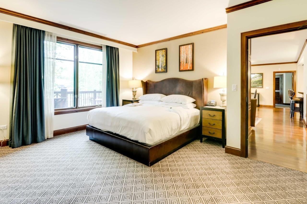 In Ritz-carlton Highlands