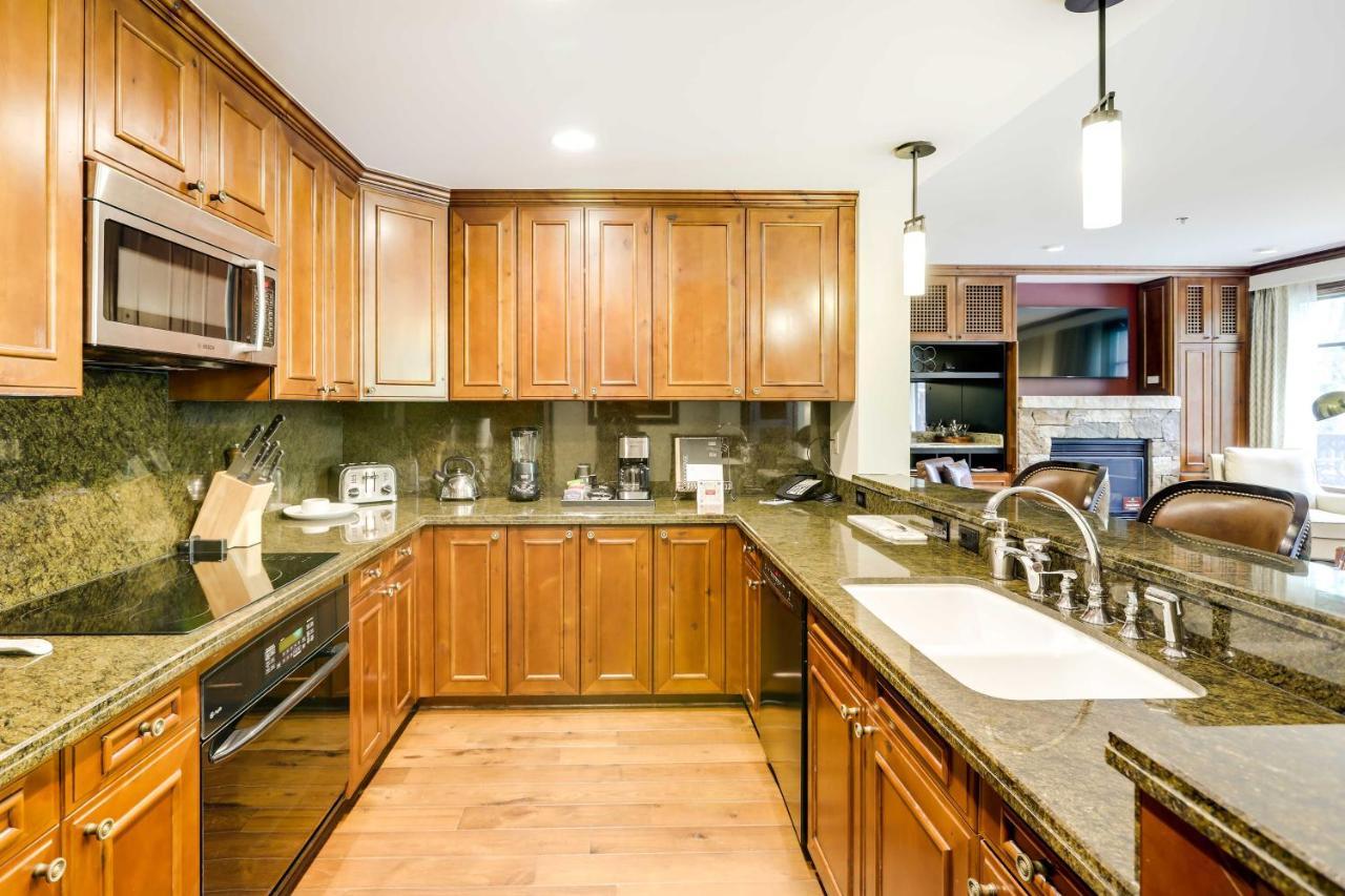 Apartment In Ritz-carlton Highlands
