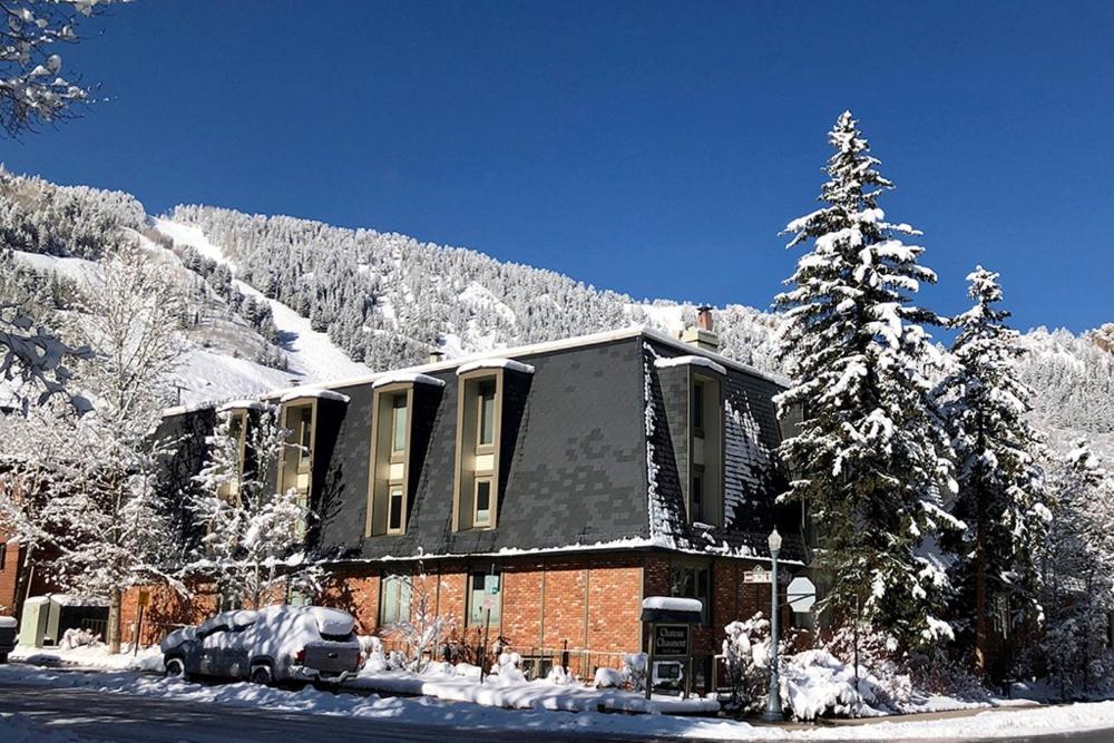 Chateau Chaumont Unit 19, Spacious Top-floor With Great Location Holiday home