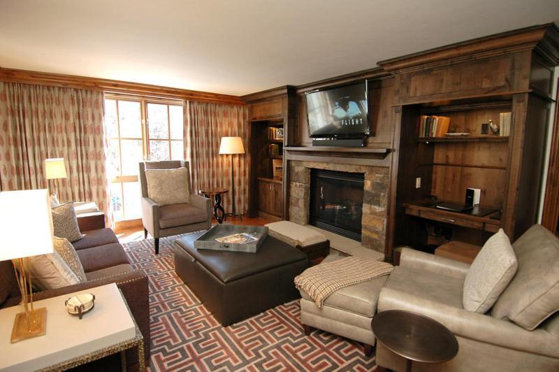 Apartment St Regis Residence, Luxury 2 Bedroom Float 001, & In Downtown Aspen, 2 Blocks From Lifts Aspen