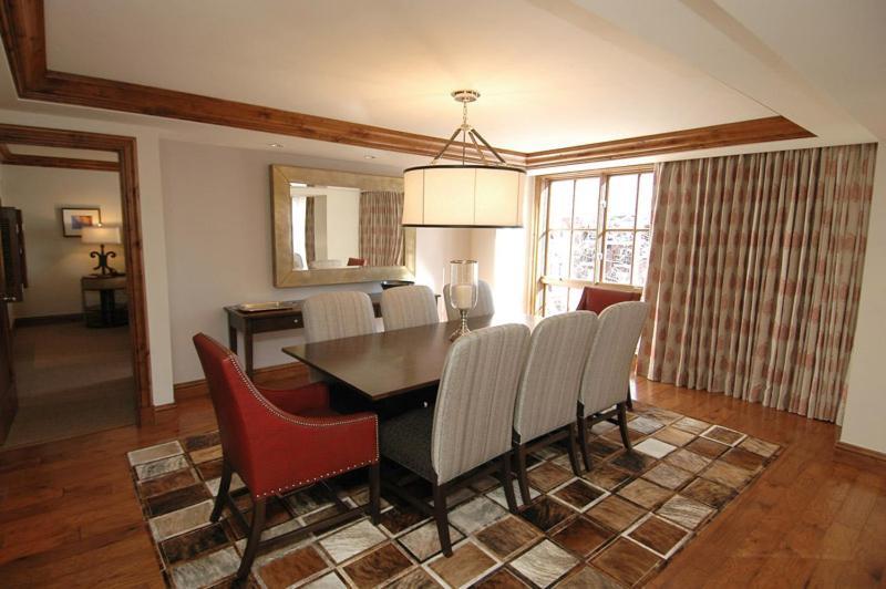 St Regis Residence, Luxury 2 Bedroom Float 001, & In Downtown Aspen, 2 Blocks From Lifts * Aspen