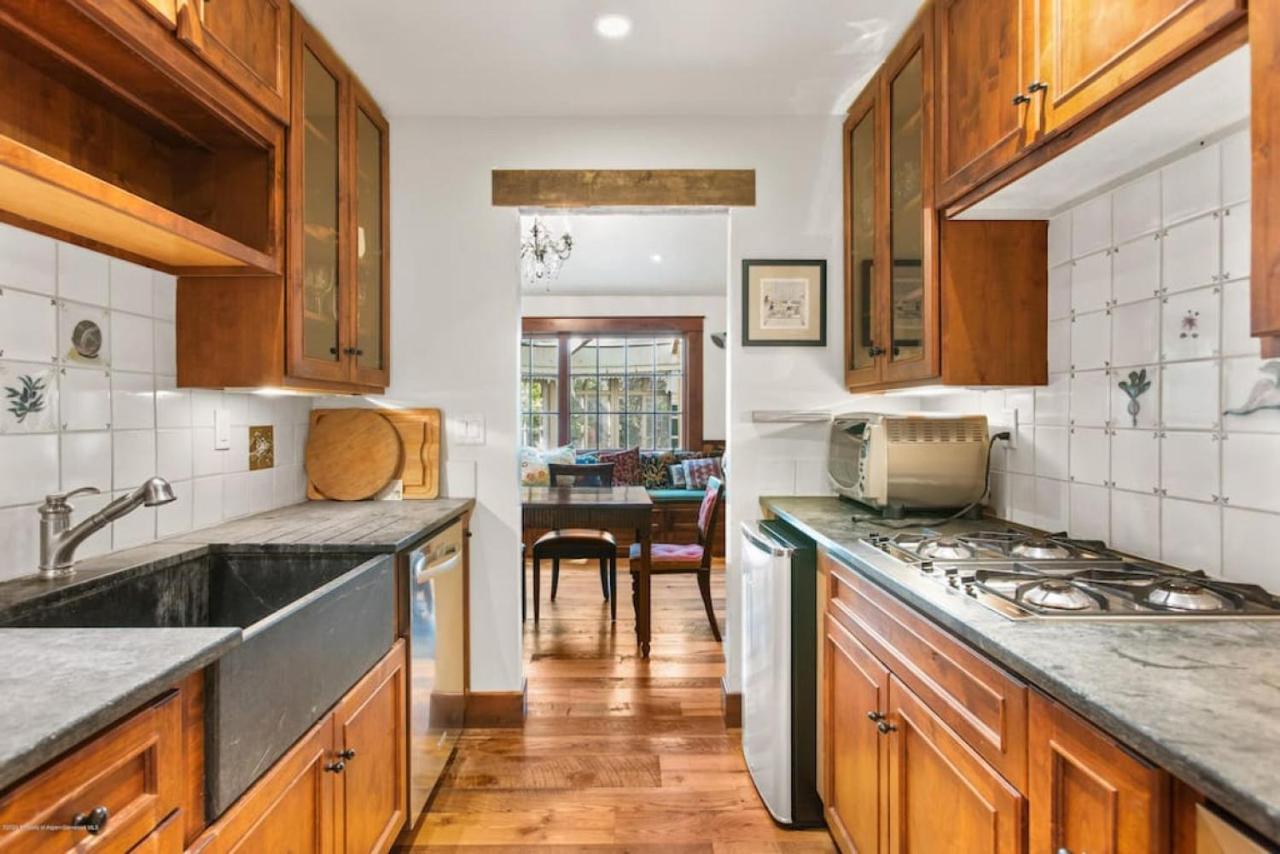 Charming Historic In Holiday home