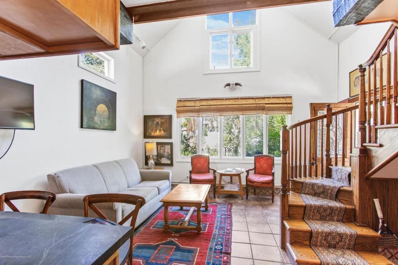 Holiday home Charming Historic In *