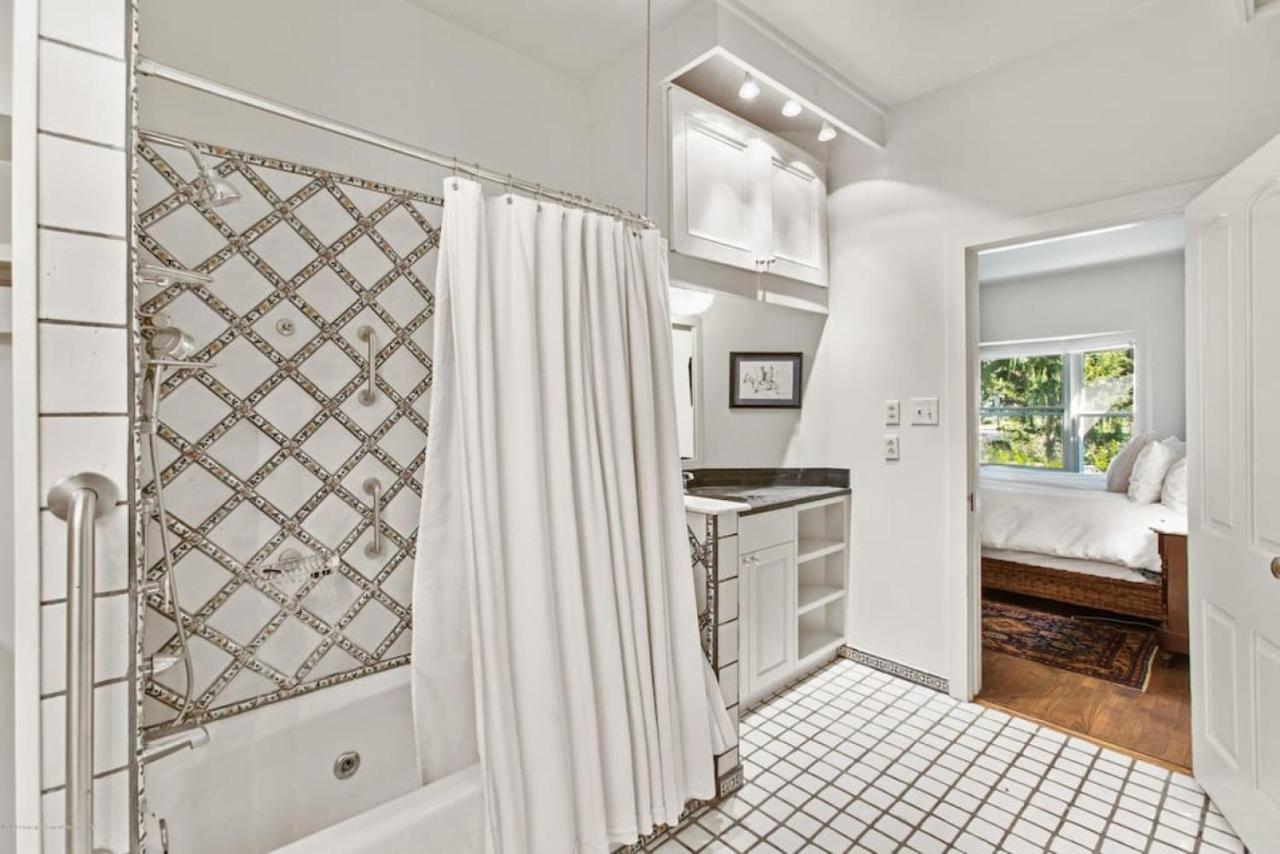 Holiday home Charming Historic In