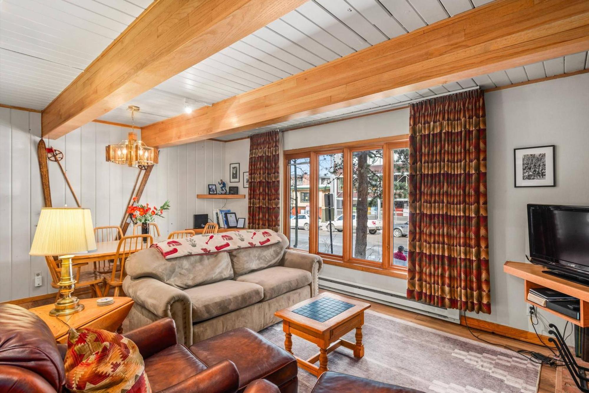 Chateau Dumont 5 Holiday home