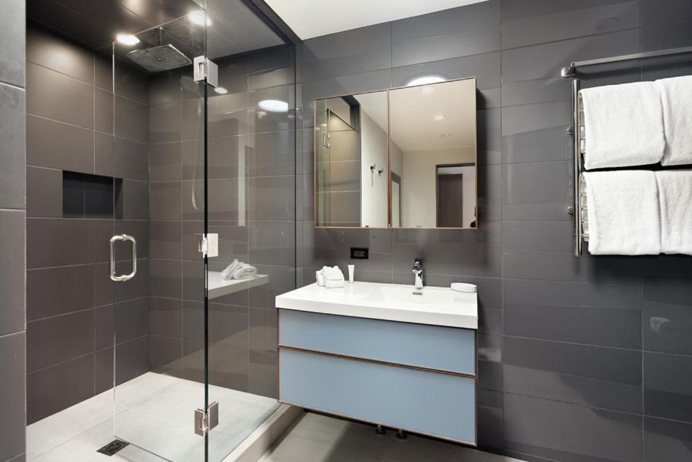 Alpenblick 10, Three Level Townhome, Two Block From The Gondola *