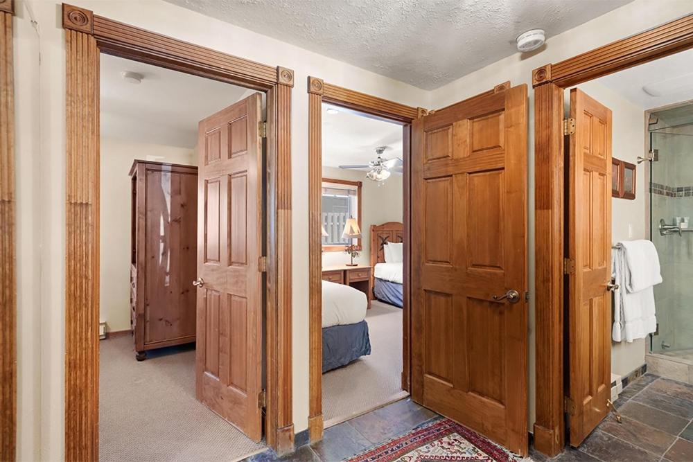 Silverglo Unit 105, Cozy Walking Distance To Town With Access To A Pool * Aspen