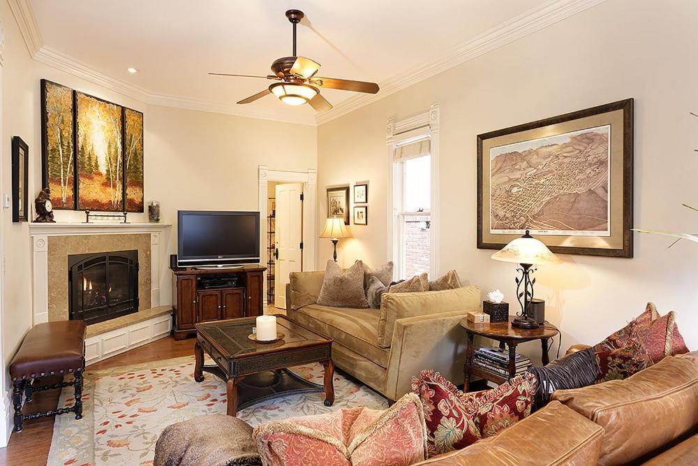 Little Jewel, Charming Private W/ Views Mountain & Bbq, 4 Blocks From The Gondola * Aspen