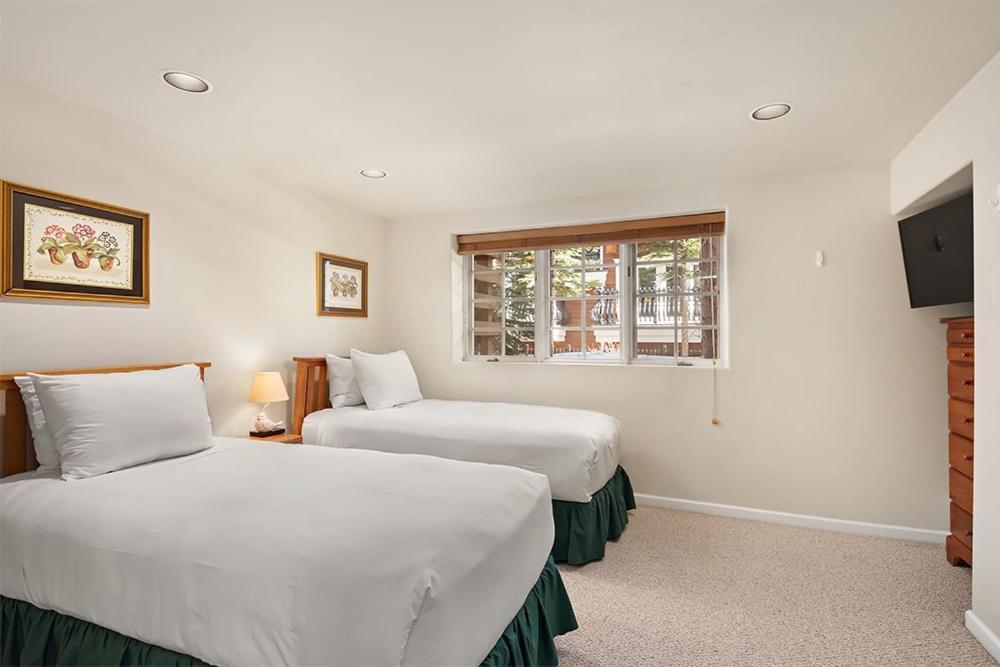 Alpenblick 13, Spacious Townhouse With Lots Of Great Features, Close To Downtown Holiday home Aspen