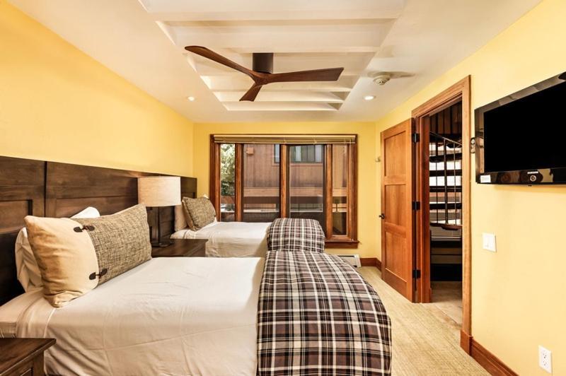 Fasching Haus Unit 10, Townhouse W/ Private Deck, Great Views, 2 Blocks To Downtown Holiday home
