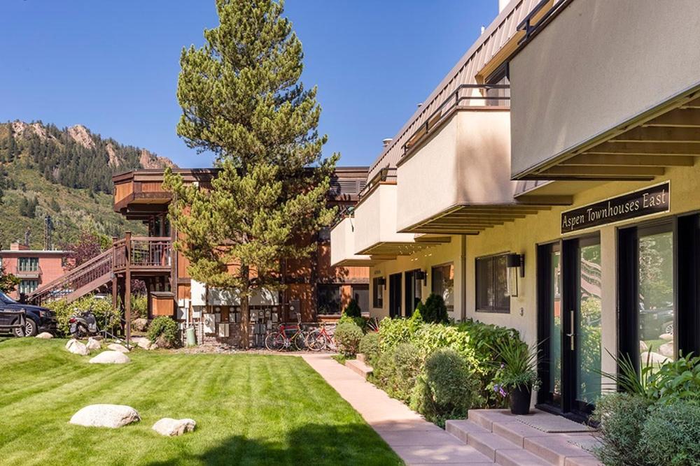 Townhouse East Unit 7, Exceptional Location Aspen