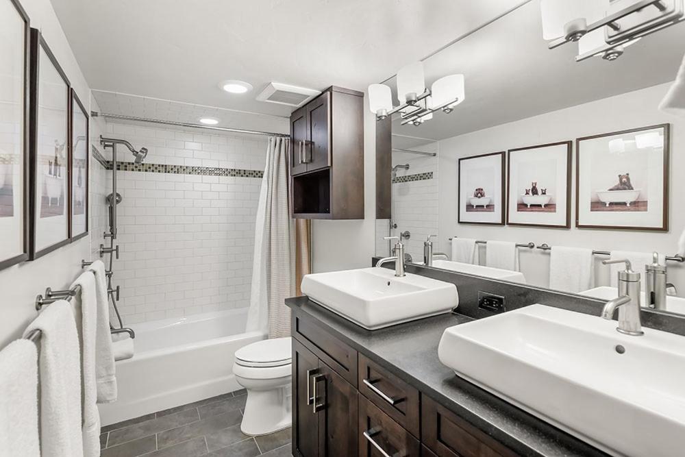 Fifth Avenue Unit 8, With Extra Bed + Access To Pool & Hot Tub Holiday home