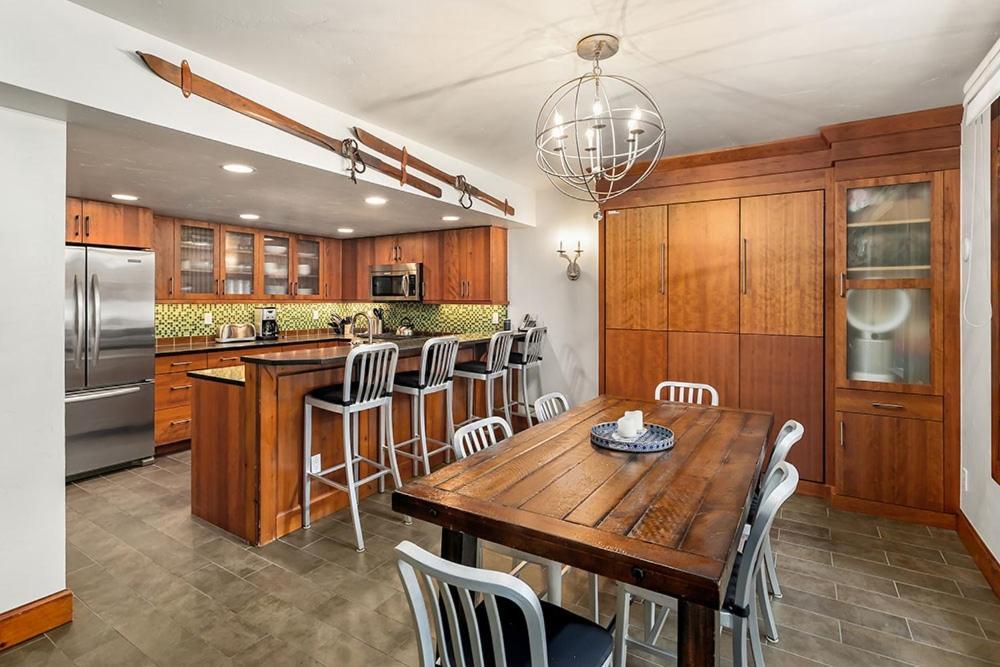 Fifth Avenue Unit 8, With Extra Bed + Access To Pool & Hot Tub Aspen