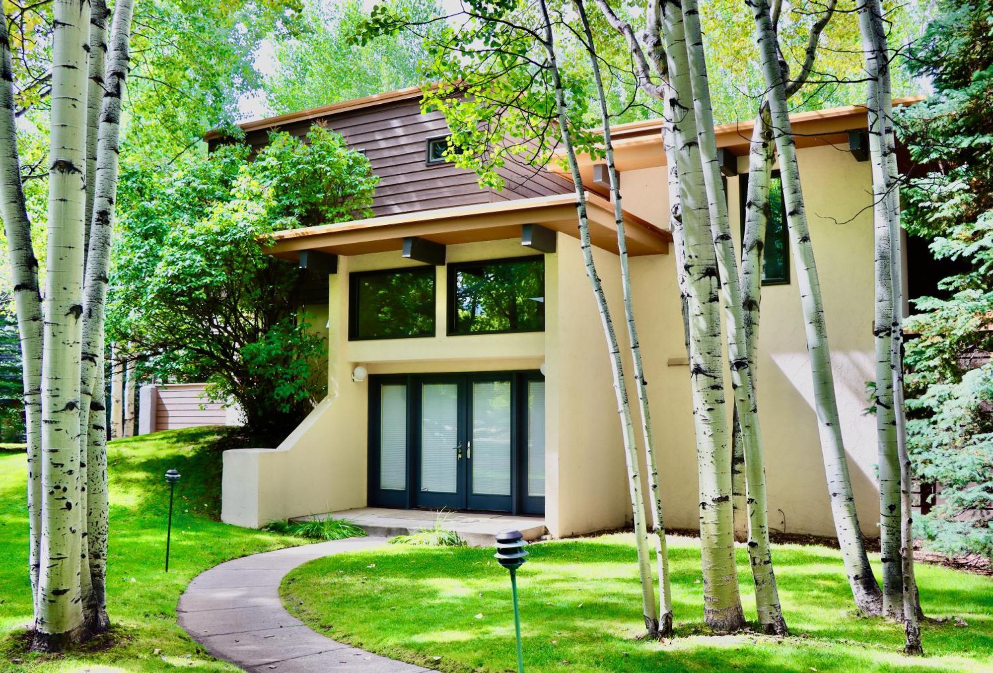 Holiday home West End Sanctuary 4878 Sf. *