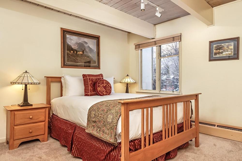 Chateau Chaumont Unit 9, Second-floor Corner With Prime Location In