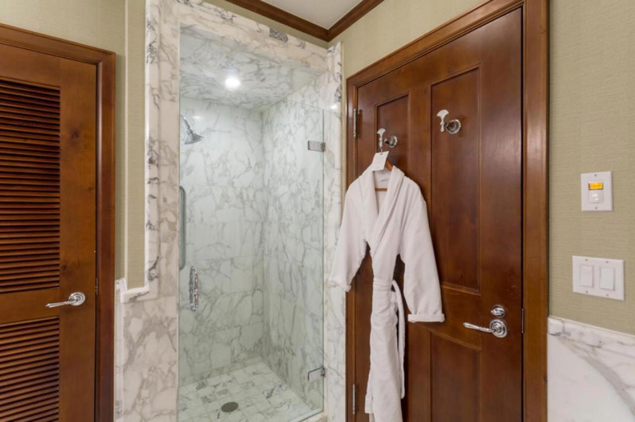The Ritz-carlton Club, 3 Bedroom 8211, Ski-in & Ski-out In Highlands * Aspen